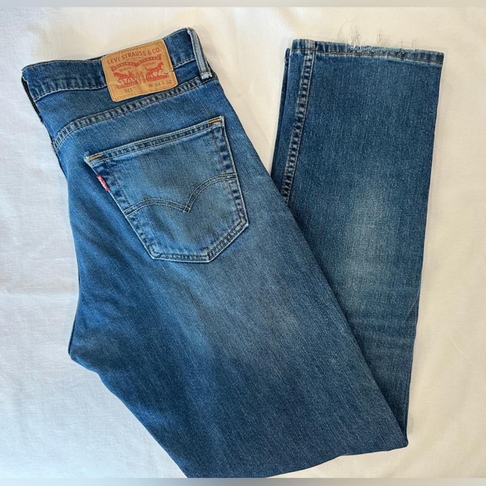 Levi’s 511 Size 34 x 32 Slim Fit Jeans